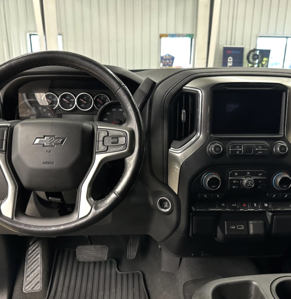 2021 Chevrolet Silverado Lt 4wd - Image 9