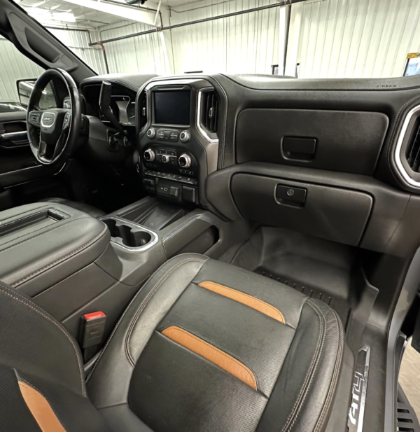 2020 GMC Sierra AT4 - Image 10