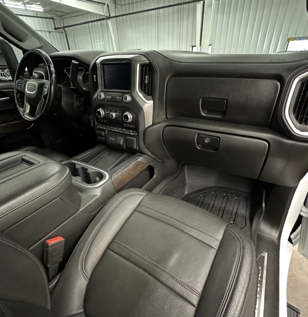2021 GMC Sierra 2500hd Denali - Image 10