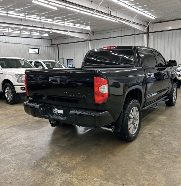 2017 Toyota Tundra Platinum 4WD - Image 5